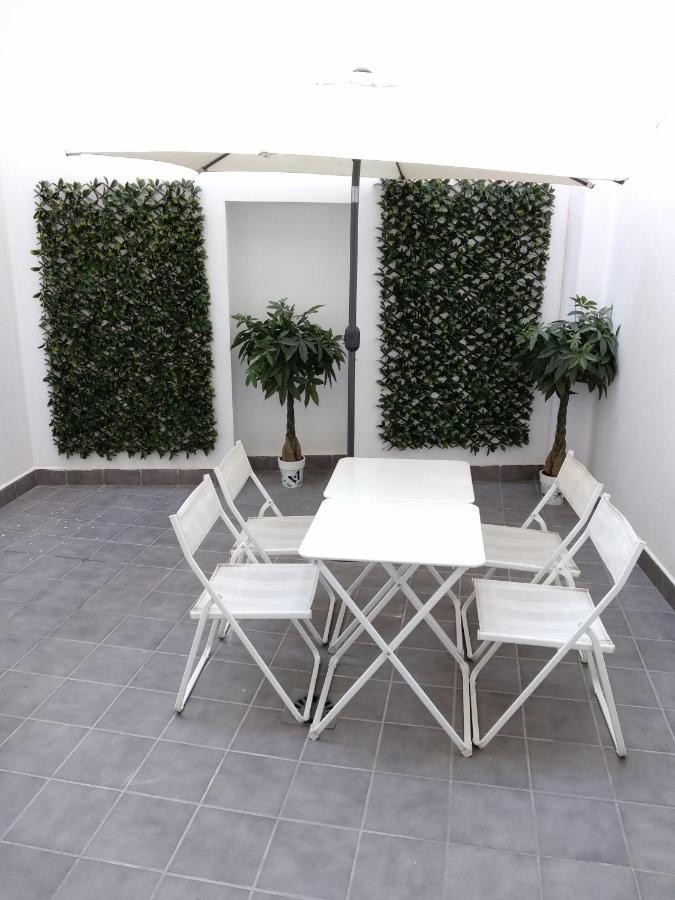 Caleta Homes - Apartamentos Pompidou Málaga Exterior foto